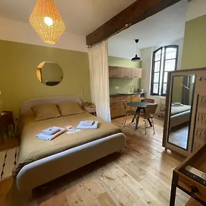Appartement De Charme A La Roquette, Arles
